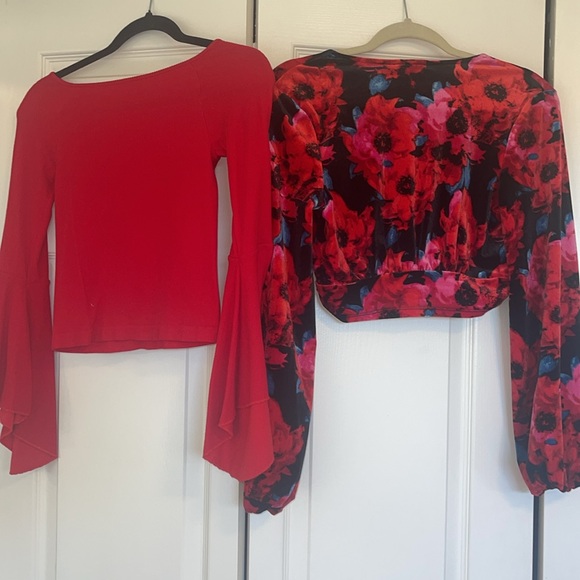 Bundle- like new 2 red crop , long sleeved, cotton and velvet tops. Sz S - Picture 3 of 8
